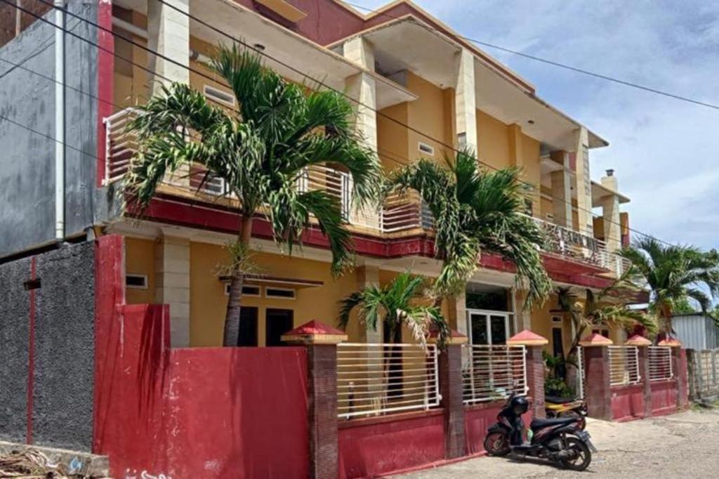 Spot On 3605 Clarichie Guest House Kupang  Exterior foto